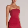 Top a fascia lungo Leni in rosso ciliegia Top a fascia lungo Leni in rosso ciliegia