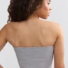 Top a fascia Soft Active con bordi a contrasto in grigio melange