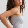 Top a fascia Soft Active con bordi a contrasto in grigio melange