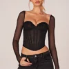Top a maniche lunghe con corsetto Zella in nero Top a maniche lunghe con corsetto Zella in nero