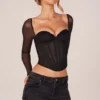 Top a maniche lunghe con corsetto Zella in nero Top a maniche lunghe con corsetto Zella in nero