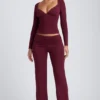 Top a maniche lunghe con ruches Emry in modal color prugna Top a maniche lunghe con ruches Emry in modal color prugna