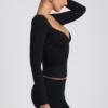 Top a maniche lunghe con ruches Emry in modal nero Top a maniche lunghe con ruches Emry in modal nero