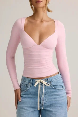 Top a maniche lunghe con ruches Emry Modal in rosa confetto