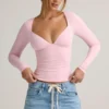 Top a maniche lunghe con ruches Emry Modal in rosa confetto Top a maniche lunghe con ruches Emry Modal in rosa confetto
