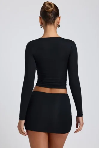 Top a maniche lunghe con ruches in modal Alia, nero