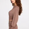 Top a maniche lunghe con spalle scoperte Quinn Modal in color moka Top a maniche lunghe con spalle scoperte Quinn Modal in color moka