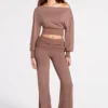 Pantaloni Thea in Modal a vita bassa e gamba dritta in color moka Pantaloni Thea in Modal a vita bassa e gamba dritta in color moka