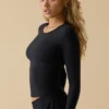 Top a maniche lunghe Soft Active in nero Top a maniche lunghe Soft Active in nero