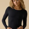 Top a maniche lunghe Soft Active in nero Top a maniche lunghe Soft Active in nero