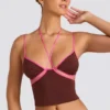 Top a spalline con bordi a contrasto Rocio in marrone cioccolato Top a spalline con bordi a contrasto Rocio in marrone cioccolato