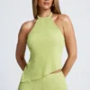 Top asimmetrico con scollo all’americana e schiena scoperta Elania in verde oliva Top asimmetrico con scollo all’americana e schiena scoperta Elania in verde oliva