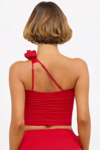 Top asimmetrico in jersey elasticizzato con dettagli a rose di Tesia in rosso scarlatto
