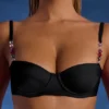 Top bikini a balconcino con ferretto decorato con perline Malindi in nero Top bikini a balconcino con ferretto decorato con perline Malindi in nero