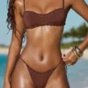 Slip Bikini a perizoma con coulisse Polynesia in marrone cioccolato Slip Bikini a perizoma con coulisse Polynesia in marrone cioccolato