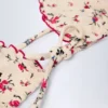 Top bikini a triangolo Noia in rosso a fiori Top bikini a triangolo Noia in rosso a fiori