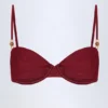 Top bikini con ferretto e ruches impreziosito da perline Bruny in ciliegia scuro Top bikini con ferretto e ruches impreziosito da perline Bruny in ciliegia scuro