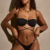 Top bikini con ferretto e spalline multiple Positano in nero Top bikini con ferretto e spalline multiple Positano in nero