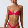 Top bikini con scollo all’americana e ruches decorato Clearwater in rosa lampone