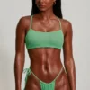 Top bikini con spalline e scollo rotondo in seersucker verde acqua