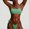 Top bikini con spalline e scollo rotondo in seersucker verde acqua