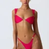 Top bikini decorato Coquina in rosa lampone Top bikini decorato Coquina in rosa lampone