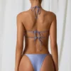 Top bikini incrociato con scollo all’americana e dettagli in perla Cortez in viola lavanda Top bikini incrociato con scollo all’americana e dettagli in perla Cortez in viola lavanda