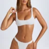 Top bikini Malibu con scollo rotondo in bianco