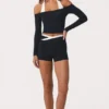 Top con spalle scoperte in morbido jersey nero