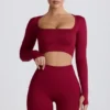 Top corto a maniche lunghe senza cuciture Super Sculpt in bordeaux Top corto a maniche lunghe senza cuciture Super Sculpt in bordeaux