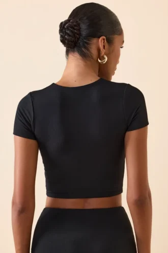 Top corto con maniche ad aletta Myaree in nero