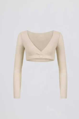 Top corto con scollo a V in jersey spazzolato, color ecru