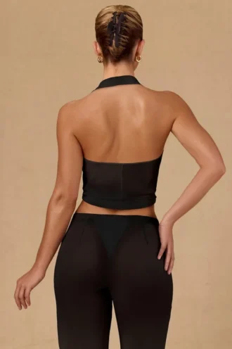 Top corto con scollo all’americana e lacci sul davanti Harbour in nero