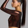 Top corto in jersey metallizzato con scollo a V Rana in rame bronzo Top corto in jersey metallizzato con scollo a V Rana in rame bronzo