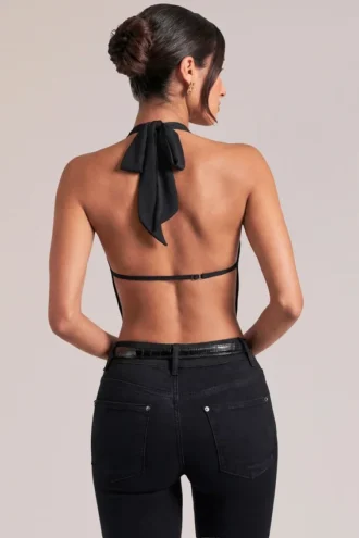 Top drappeggiato con collo a cappuccio Zenna in nero
