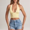 Top Drew con scollo all’americana in Modal, colore Lemon Sherbet Top Drew con scollo all’americana in Modal, colore Lemon Sherbet