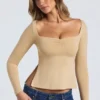Top Fiora in Modal con scollo a cuore in color sabbia Top Fiora in Modal con scollo a cuore in color sabbia