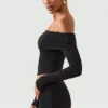 Top Kesia in Modal con spalle scoperte e maniche lunghe, colore nero Top Kesia in Modal con spalle scoperte e maniche lunghe, colore nero