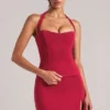 Top lungo con scollo all’americana Vita in rosso ciliegia Top lungo con scollo all’americana Vita in rosso ciliegia