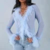 Top trasparente con bordi in piume Elisia in blu tenue Top trasparente con bordi in piume Elisia in blu tenue