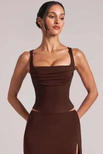 Top Veya con scollo quadrato  in marrone cioccolato