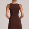Top Veya con scollo quadrato in marrone cioccolato Top Veya con scollo quadrato in marrone cioccolato