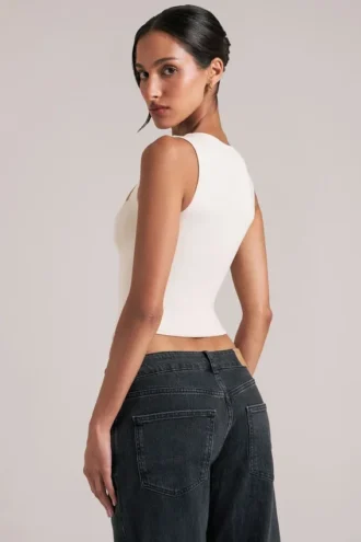 Top Vivee in modal con scollo quadrato, colore avorio