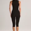 Tuta intera capri aderente Luma in modal con scollo quadrato, nera Tuta intera capri aderente Luma in modal con scollo quadrato, nera