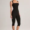 Tuta intera capri aderente Luma in modal con scollo quadrato, nera Tuta intera capri aderente Luma in modal con scollo quadrato, nera