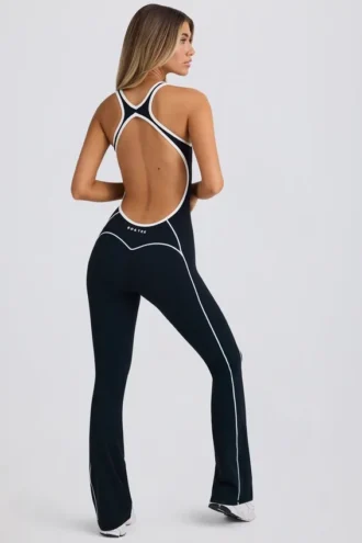 Tuta Intera Petite Soft Active con schiena scoperta in nero