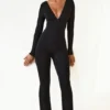 Tuta intera svasata con scollo profondo e ruches in TENCEL™ Modal, colore nero Tuta intera svasata con scollo profondo e ruches in TENCEL™ Modal, colore nero