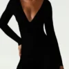 Tuta intera svasata con scollo profondo e ruches in TENCEL™ Modal, colore nero Tuta intera svasata con scollo profondo e ruches in TENCEL™ Modal, colore nero