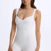 Tuta Kaia Modal con scollo a cuore in bianco Tuta Kaia Modal con scollo a cuore in bianco