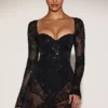 Vestito a corpetto con body trasparente decorato Jovie in nero Vestito a corpetto con body trasparente decorato Jovie in nero